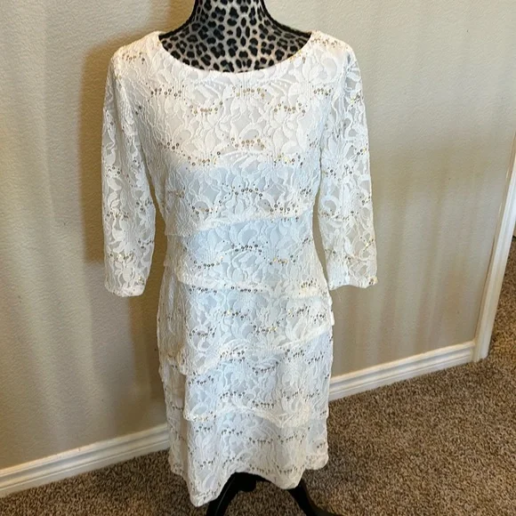 chinese dress ladies RONNI NICOLE Dress Long Black Gold Sequins Size 16 SKU 000375-5 – Designers  On A Dime